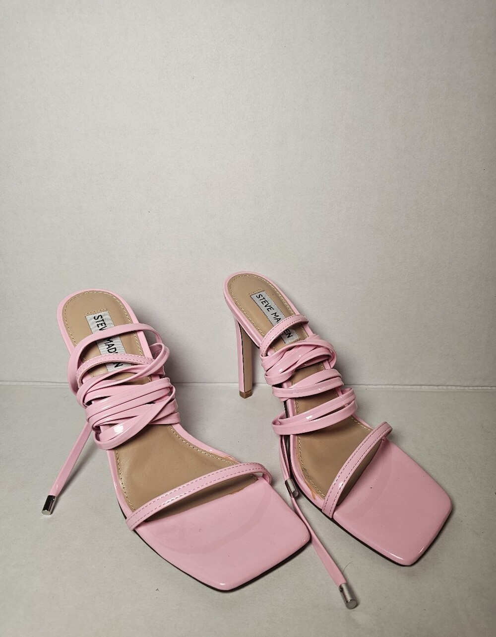 Steve Madden Pink Patent Leather Strappy High Heel Sandals Size 8.5 NEW Womens
